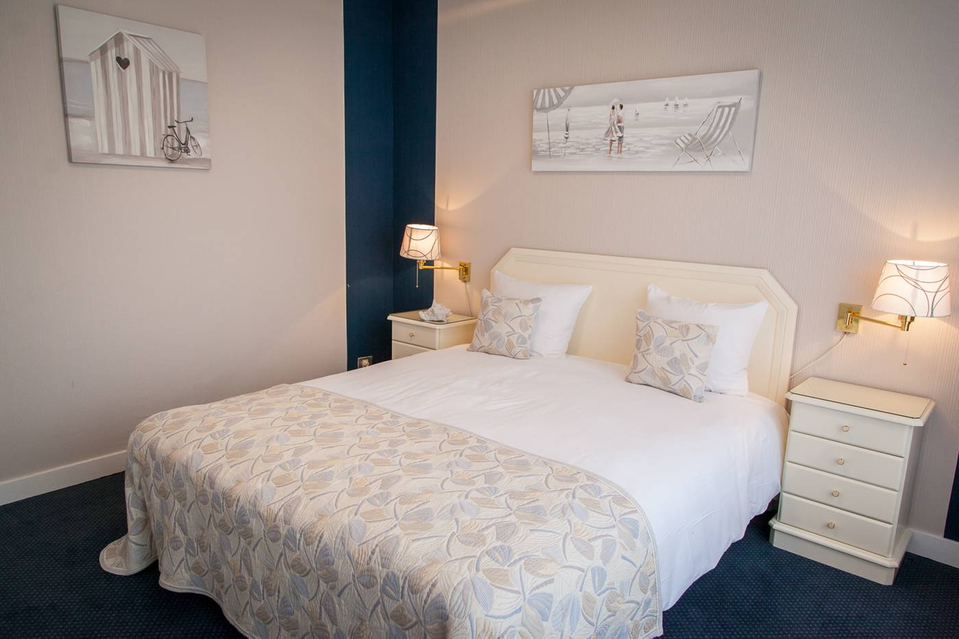 First-Euroflat-Hotel-Room-27