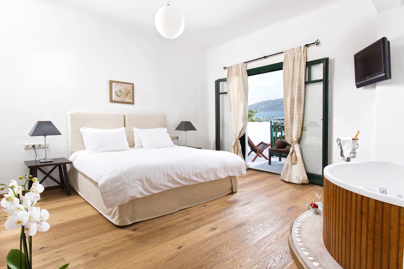 Tharroe-of-Mykonos-Room-19