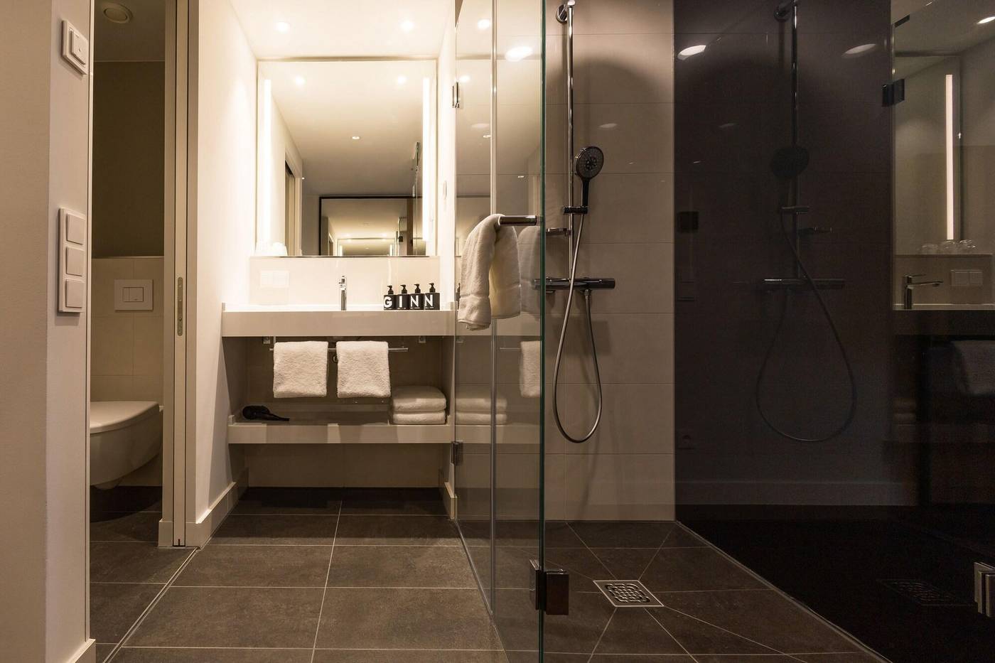 Ginn-City-Lounge-Yorck-Berlin-Room-18