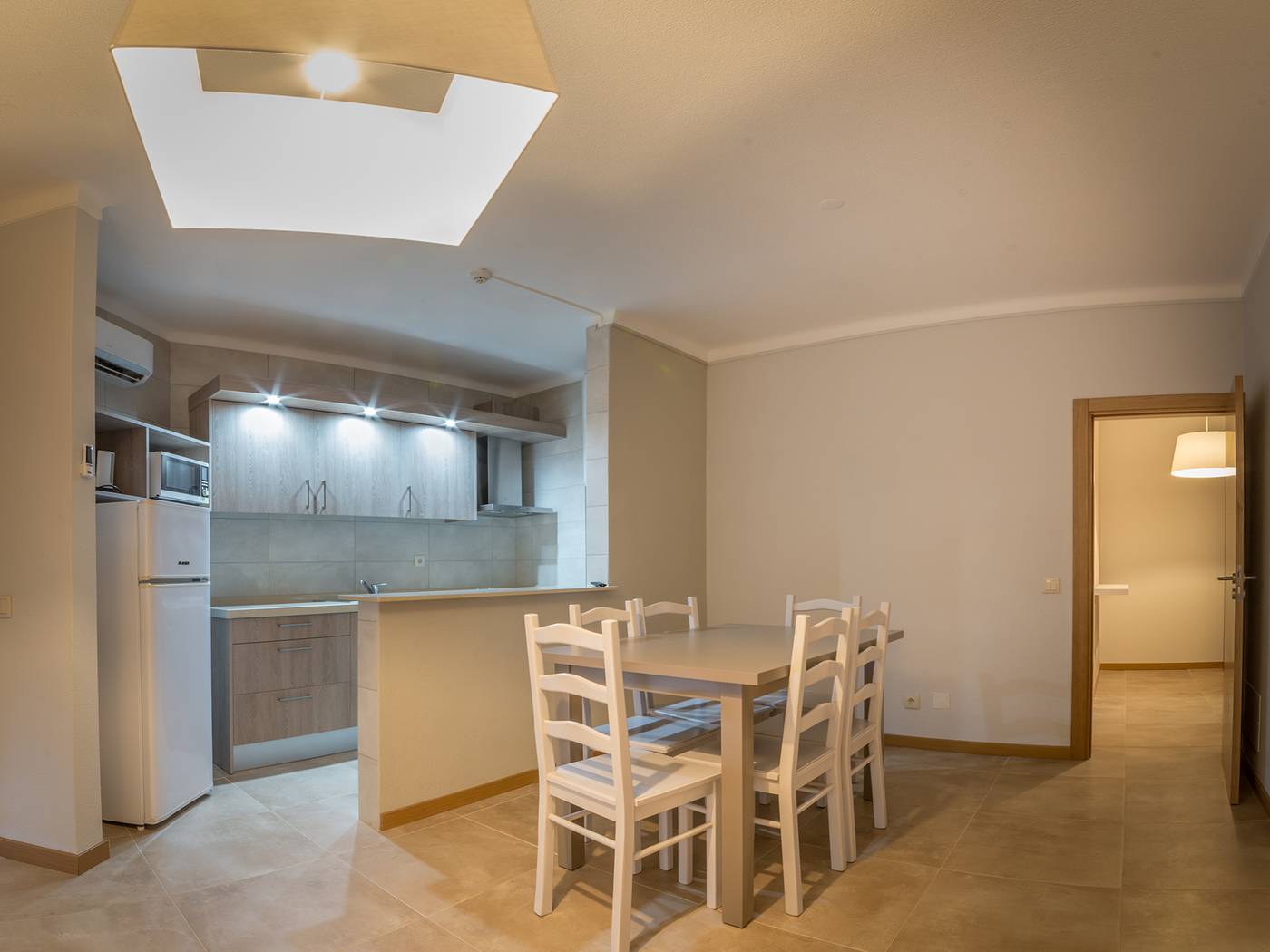 Flor-Da-Rocha-Apartments-Room-25