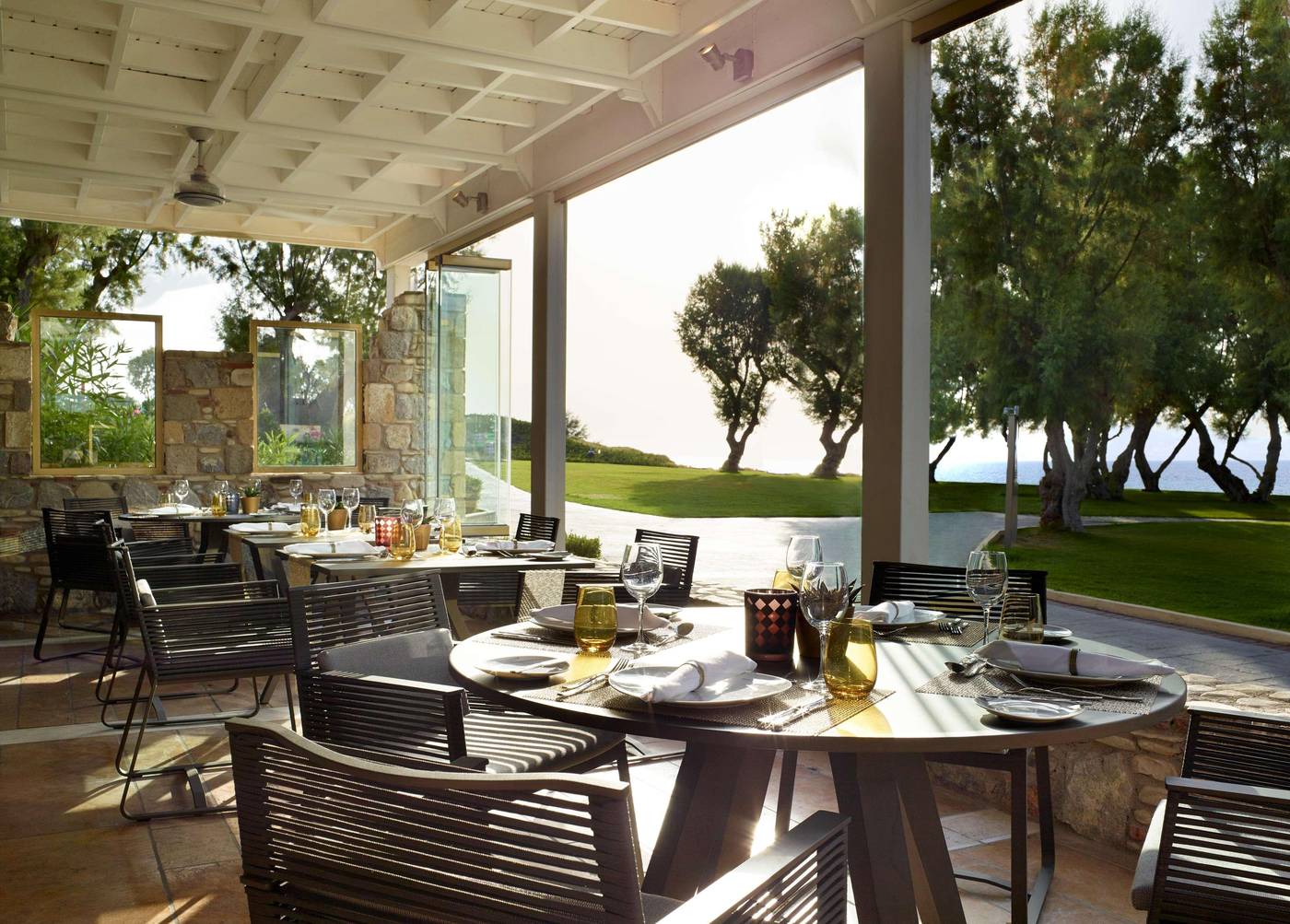 Neptune-Hotels---Resort--Convention-Centre---Spa-Restaurant-11