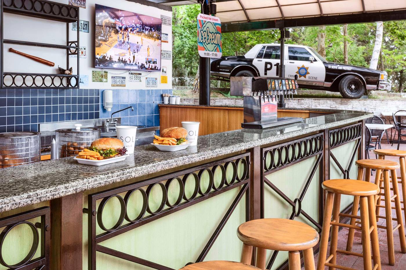 Sol-Nessebar-Resort--Bay-and-Mare--Bar-30