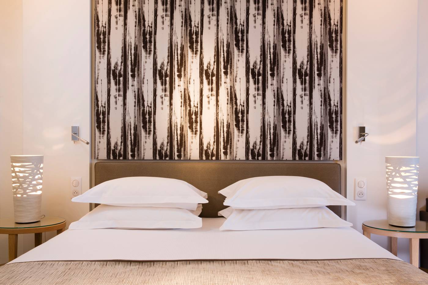 Garden-Elysee-Room-29