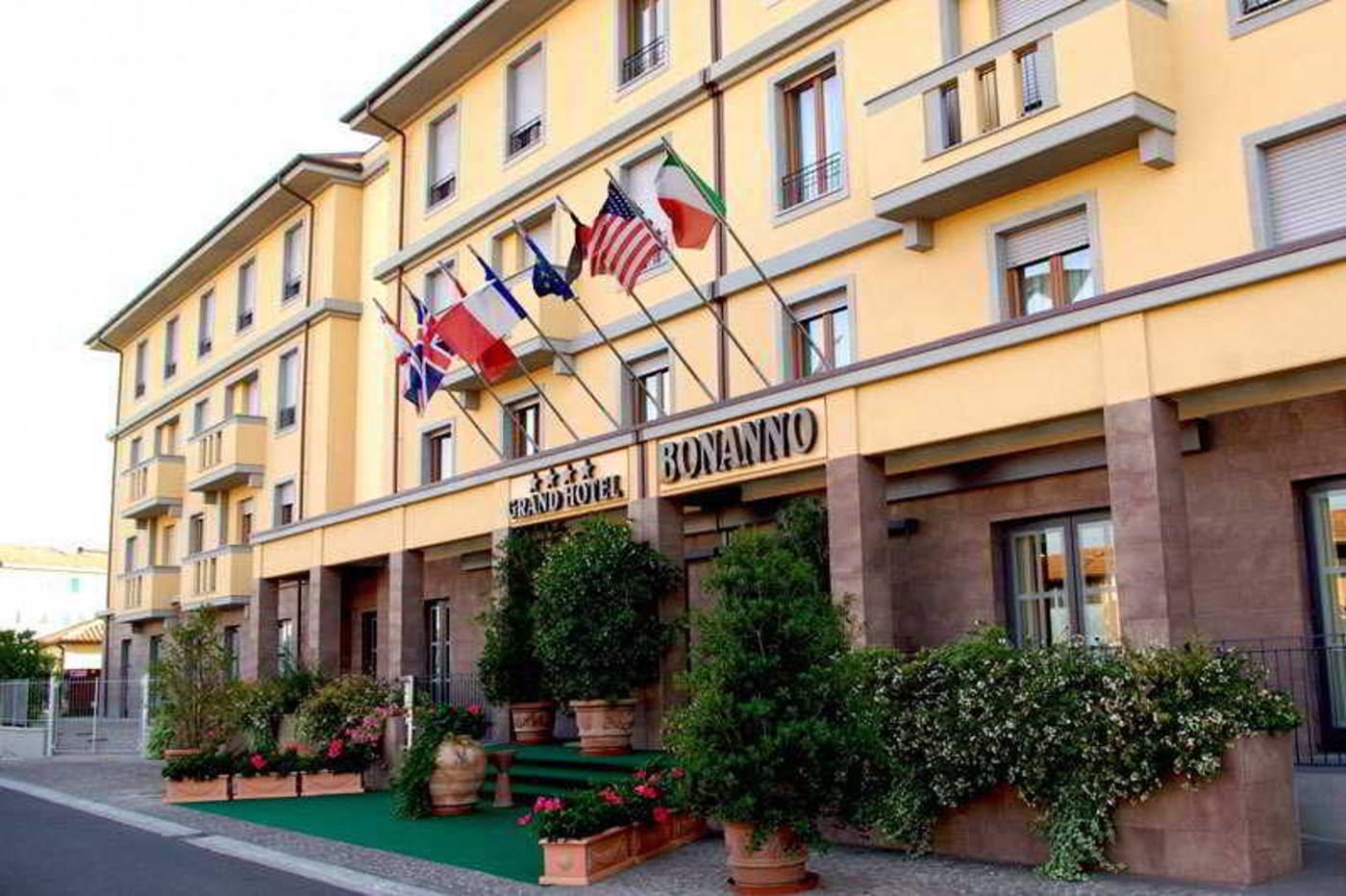 Grand-Hotel-Bonanno-General-view-11
