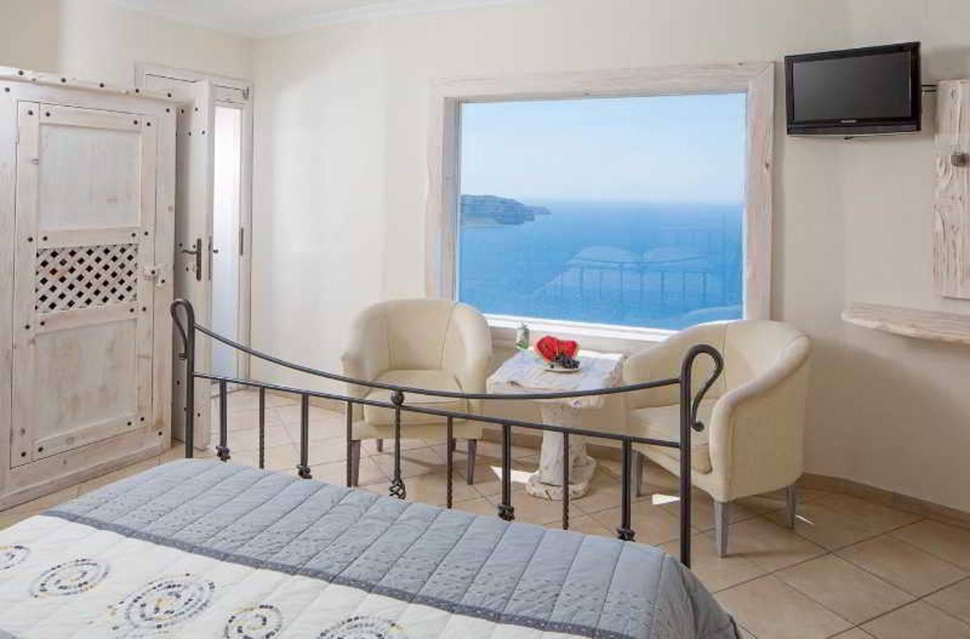 Athermi Suites-Greece-SANTORINI-Room-7