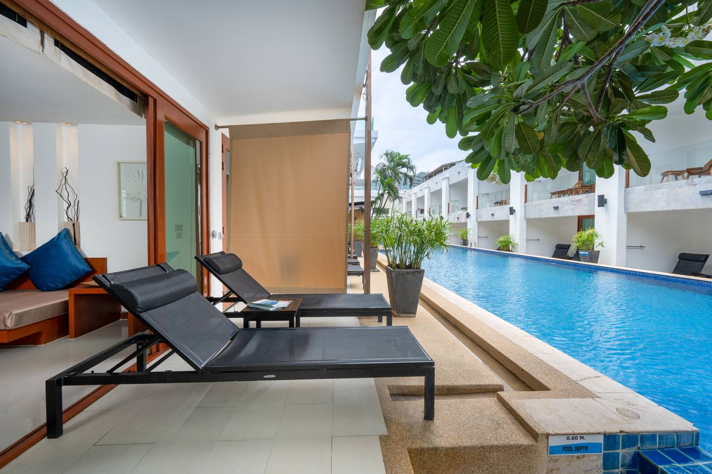 La-Flora-Resort-and-Spa-Patong-Room-4