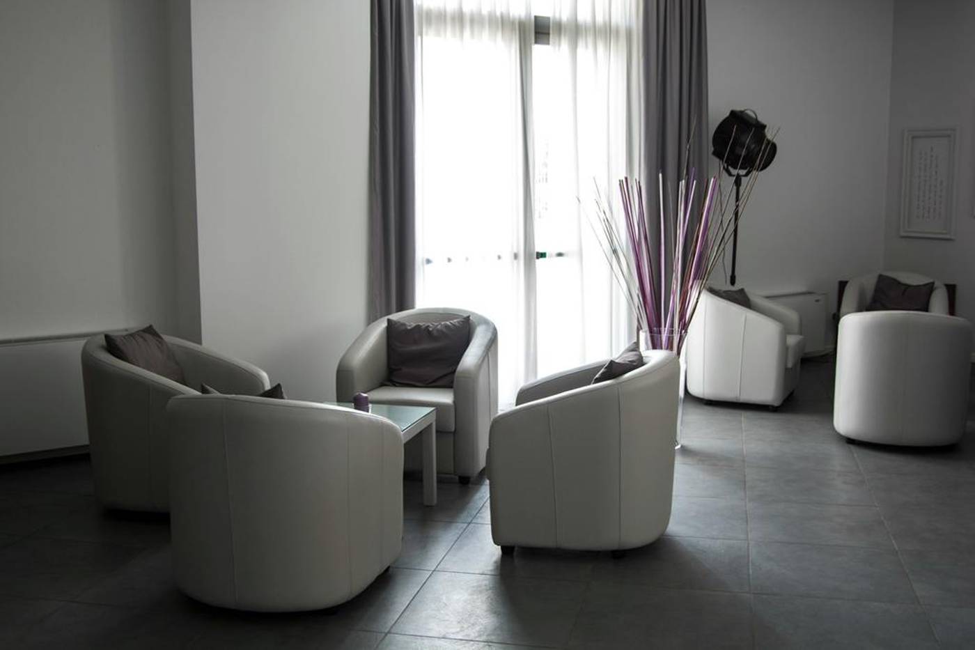 Hotel-Castelmartini-Lobby-8