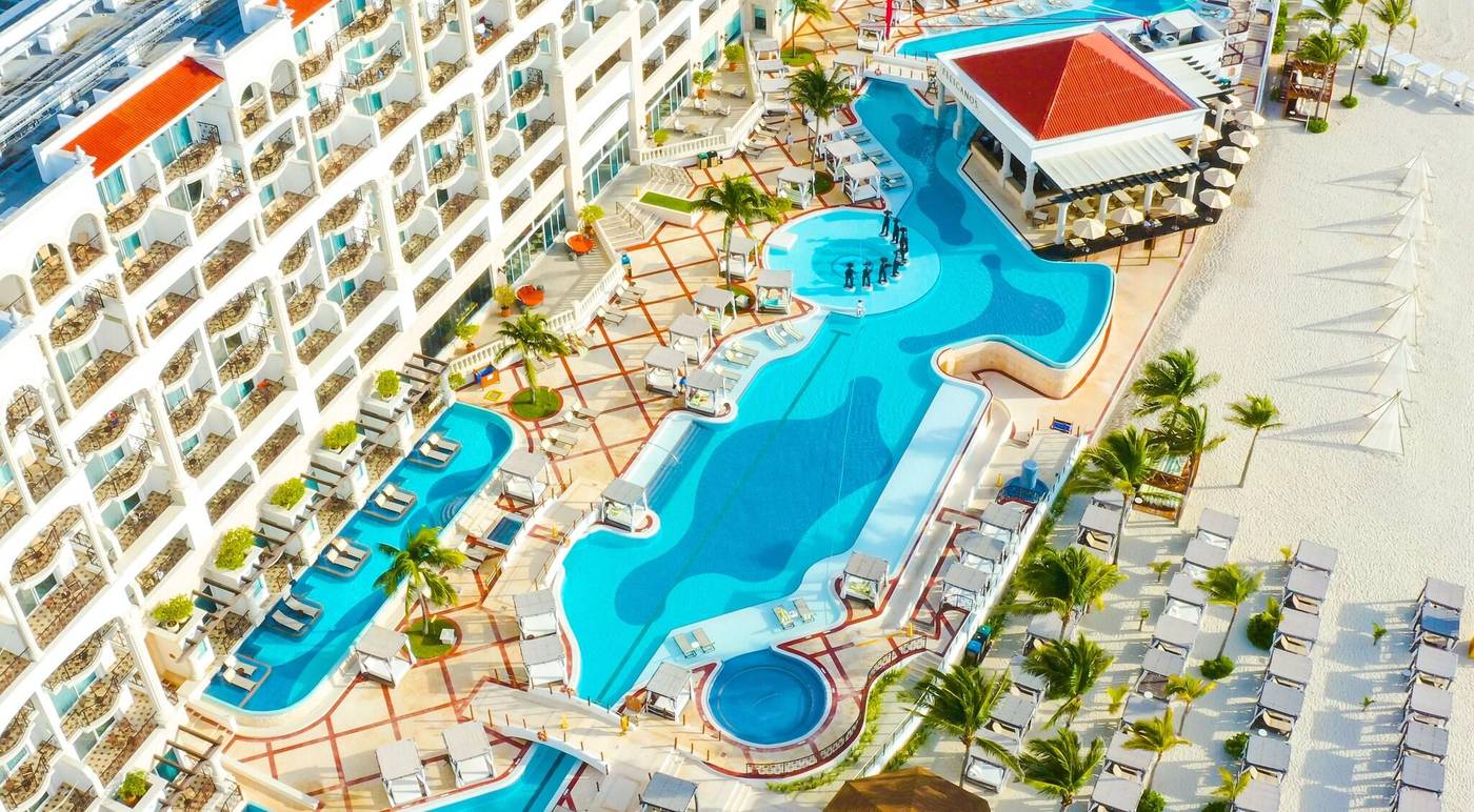 Hyatt-Zilara-Cancun-Pool-1