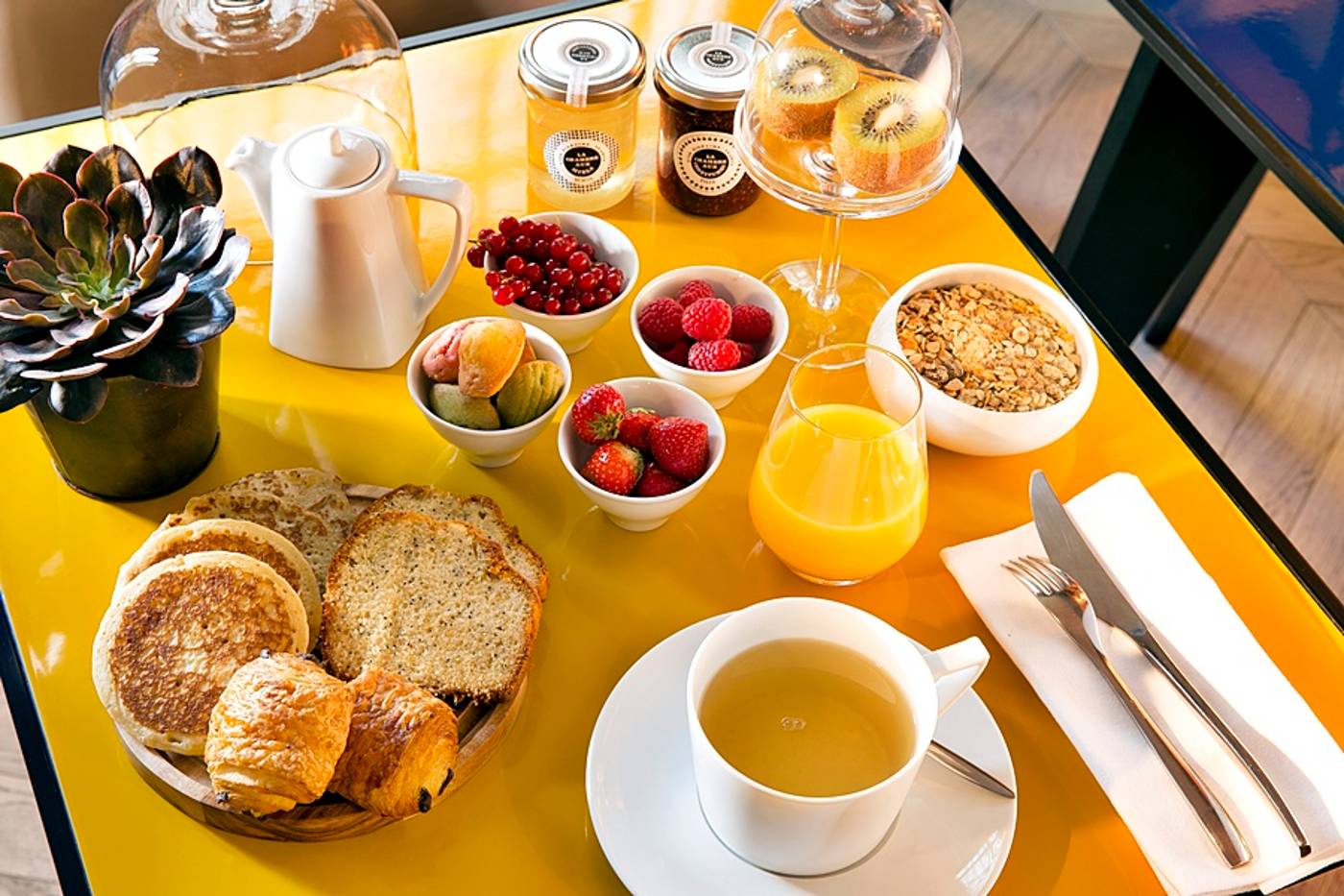 Hotel-Les-Matins-de-Paris-General-view-49