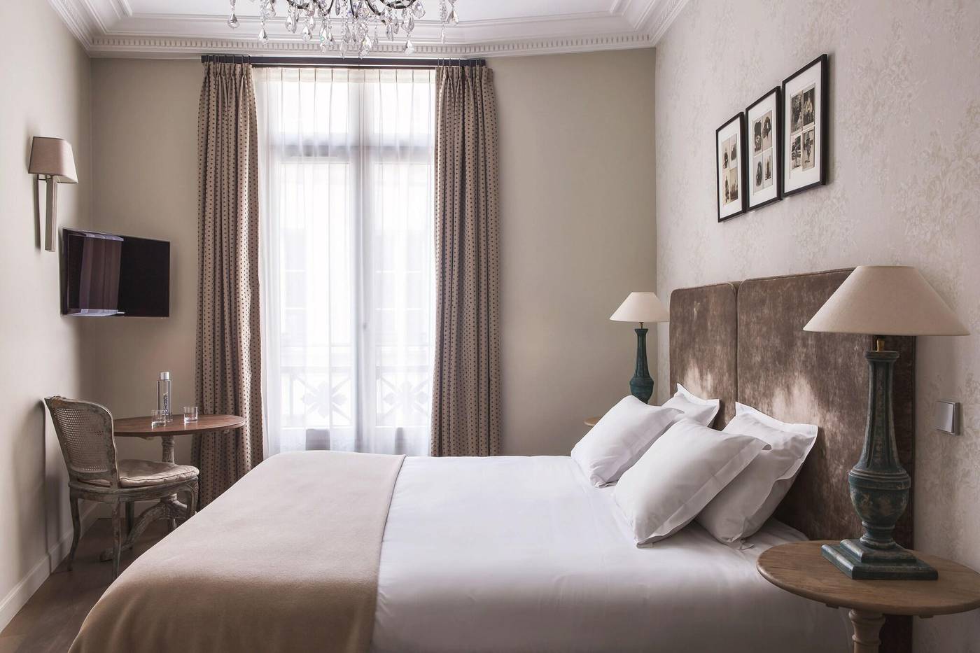 New-Hotel-Roblin-Room-20