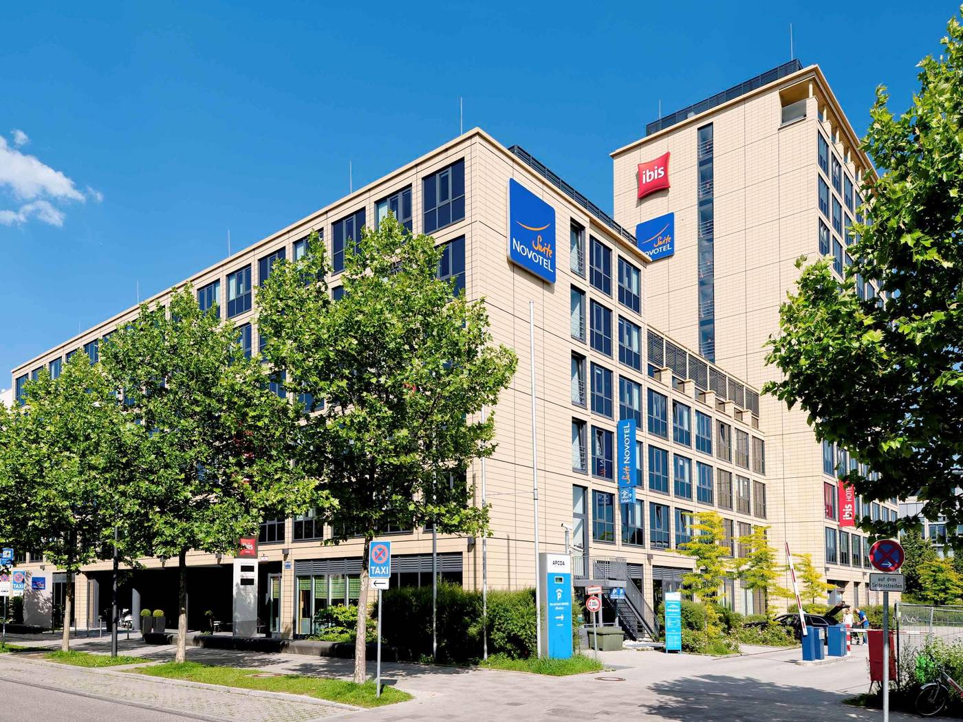 ibis-Muenchen-Parkstadt-Schwabing-General-view-2