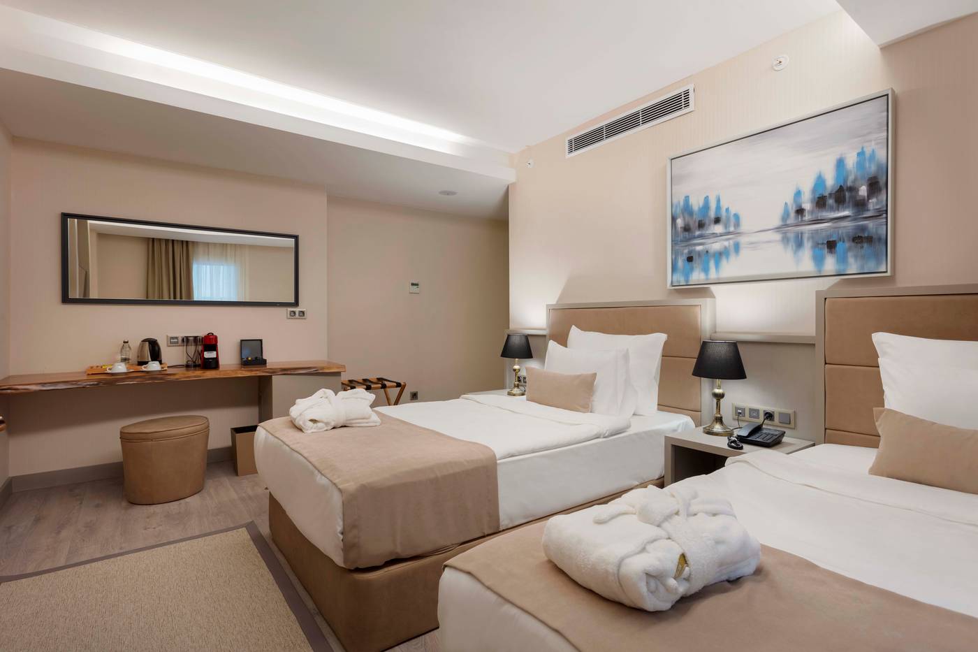 Buem-Hotel-Kosuyolu-Room-6