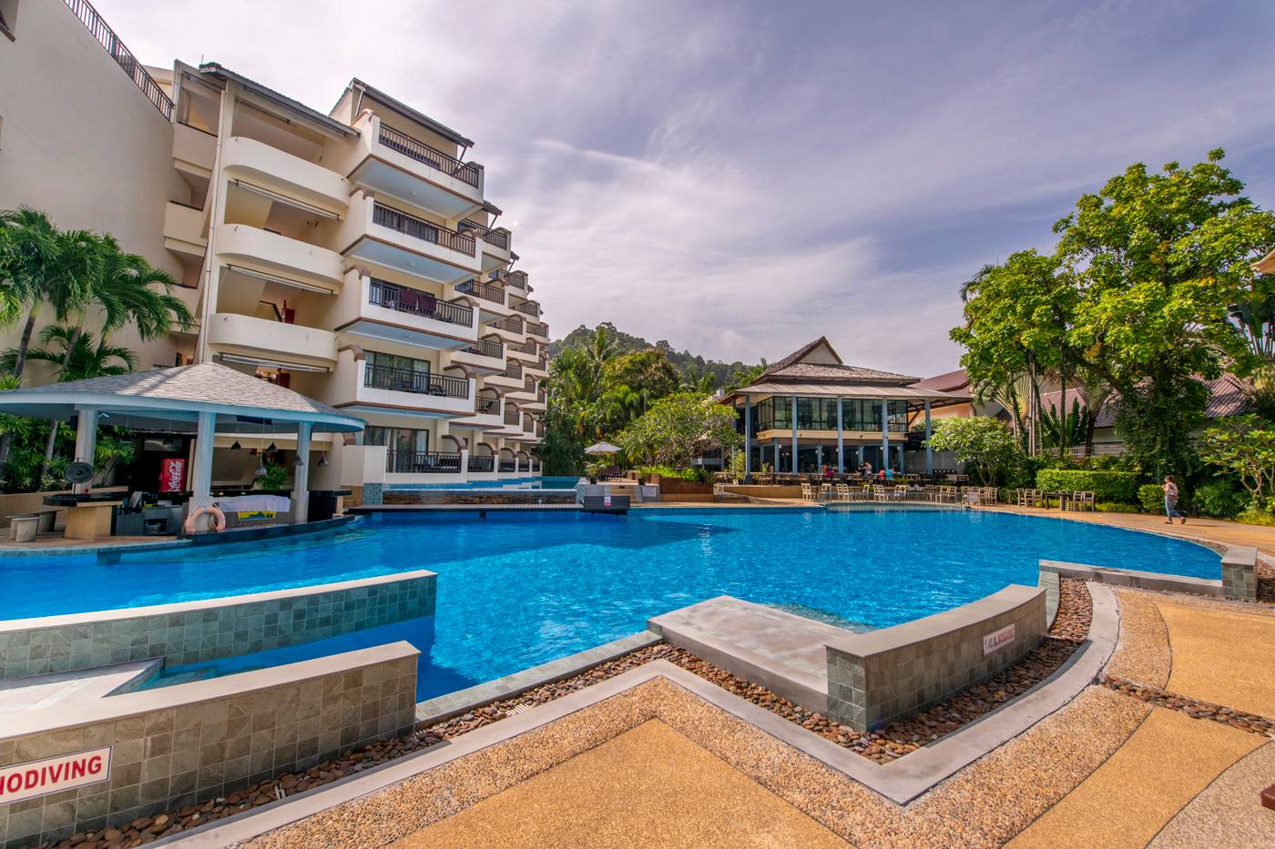 Krabi-La-Playa-Resort-Pool-2