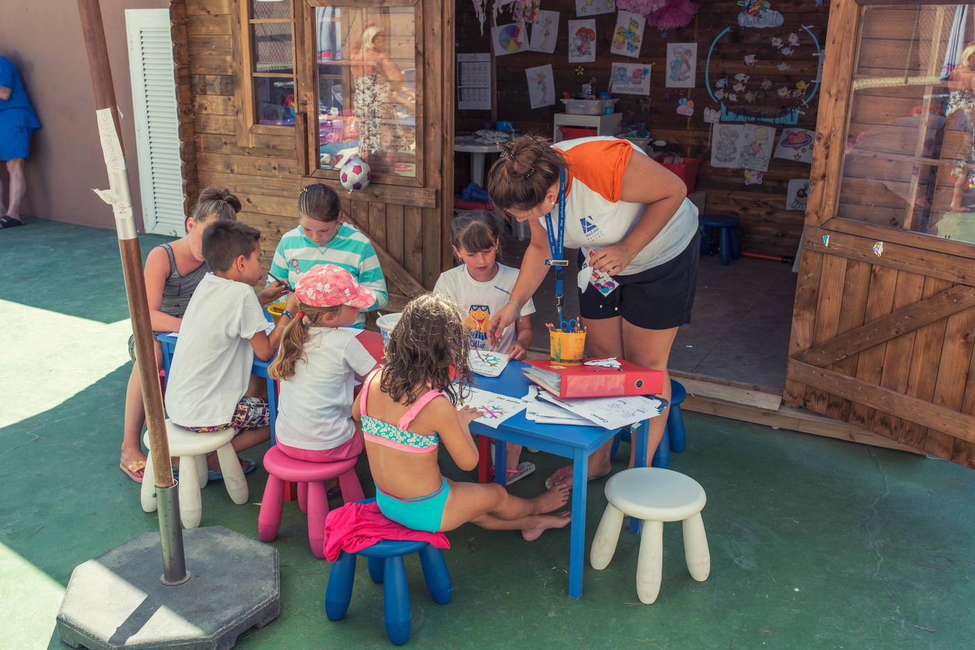 AzuLine-Hotel-Coral-Beach-Sports-and-Entertainment-46