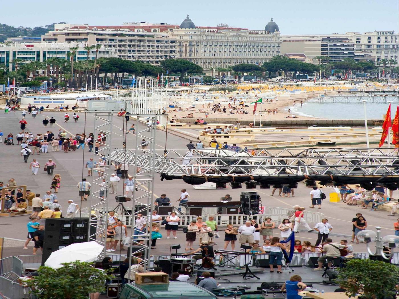 ibis-Styles-Cannes-Le-Cannet-Sports-and-Entertainment-3