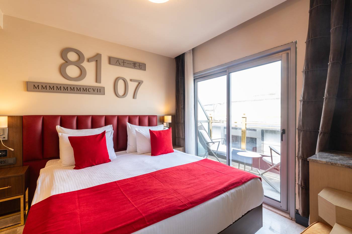 Ramada-by-Wyndham-Istanbul-Pera-Room-33
