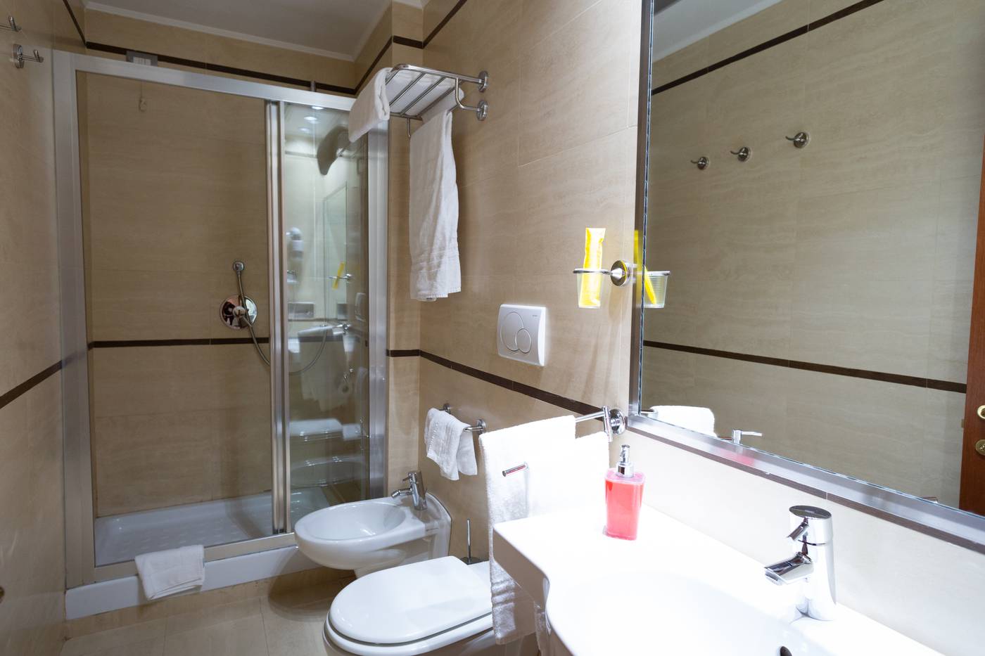 Cervara-Park-Hotel-Room-22