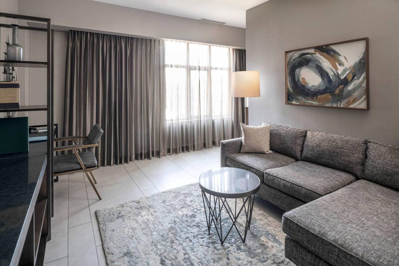 The-Row-Hotel-At-Assembly-Row--Autograph-Collectio-Room-40