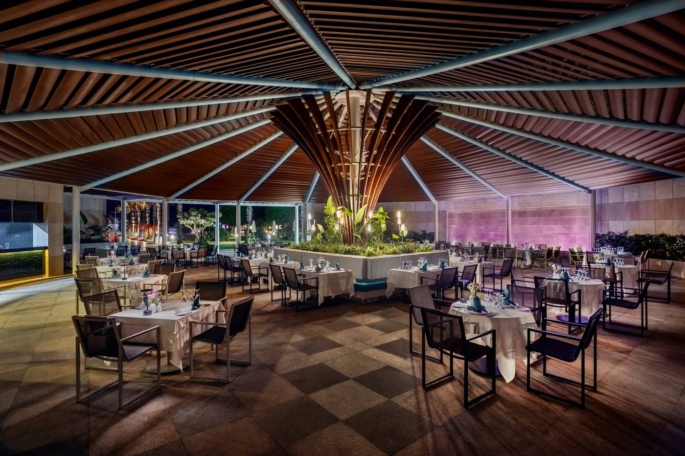 Calista-Luxury-Resort-Restaurant-53