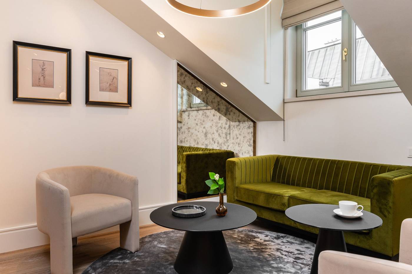 Art-Boutique-ApartHotel-Room-2