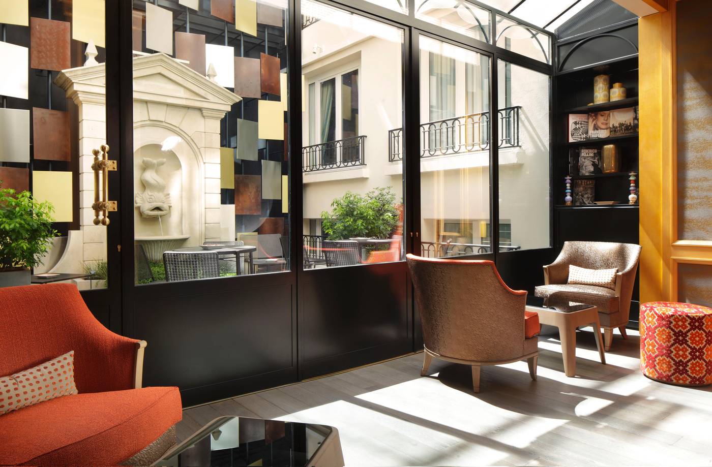 Rochester-Champs-Elysees-Lobby-5