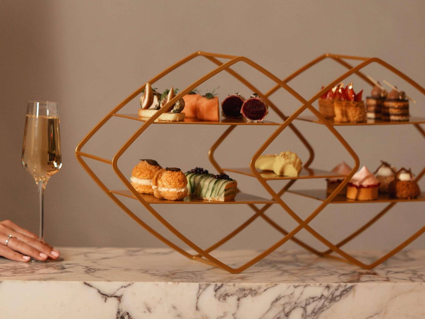 Sofitel-Dubai-The-Palm-Restaurant-44