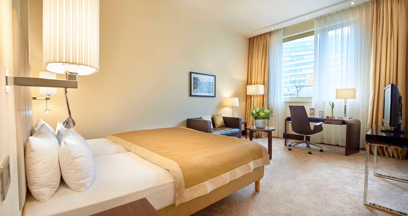 Hotel-Bristol-Berlin-Room-35