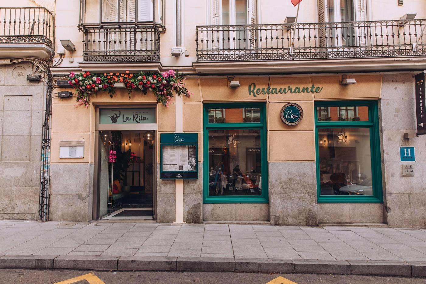 Lusso-Hotel-Infantas-General-view-4