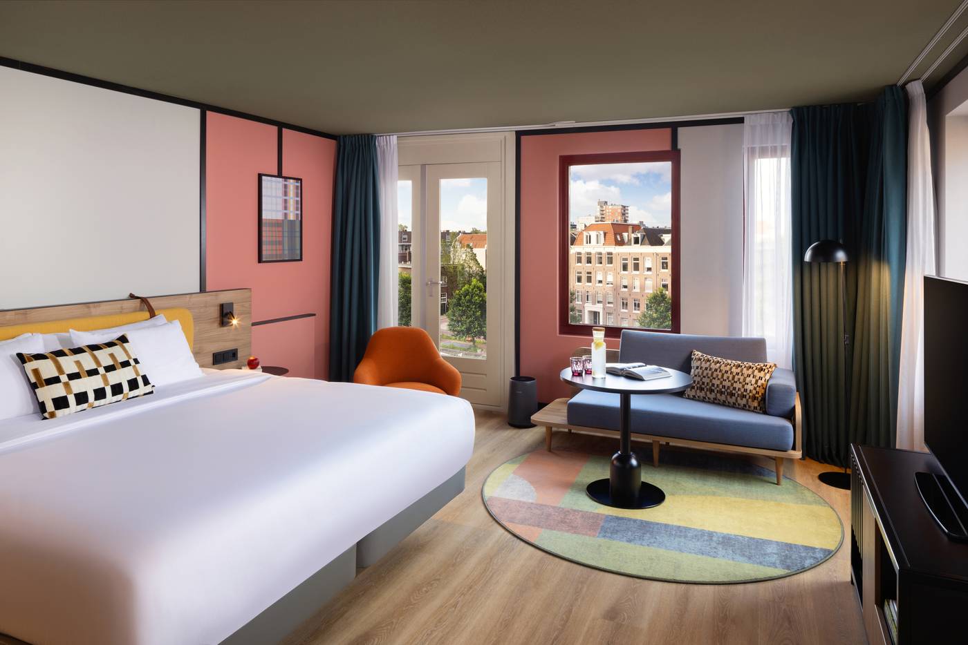 NH-Amsterdam-Museum-Quarter-Room-10