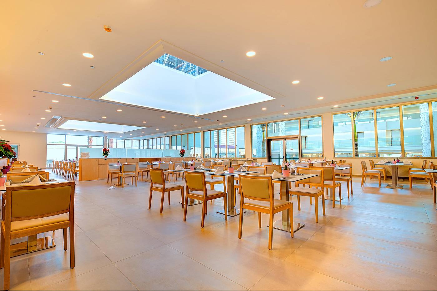 SBH-Monica-Beach-Restaurant-23