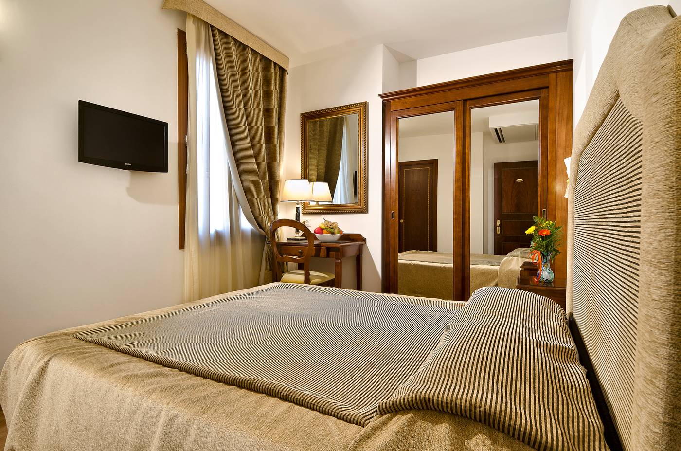 Hotel-Giardinetto-Venezia-Room-2