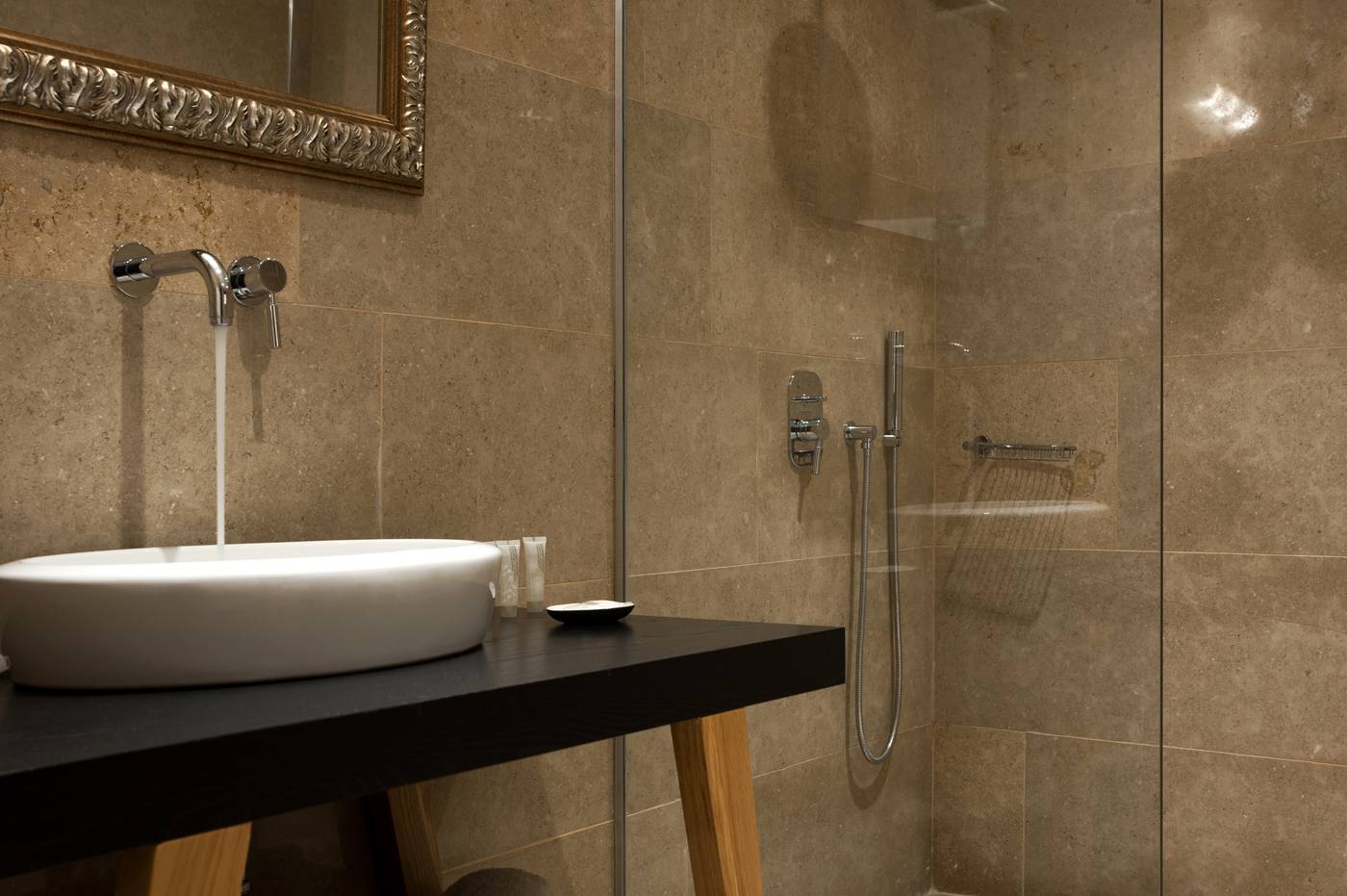 Athenaeum-Grand-Hotel-Room-38