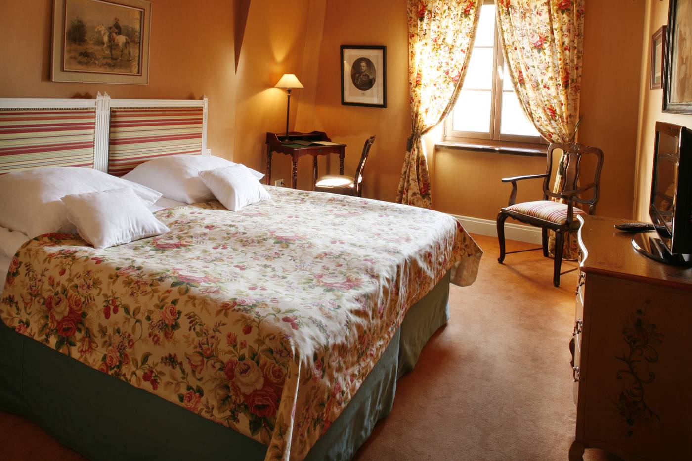 Dwor-Kosciuszko-Room-17