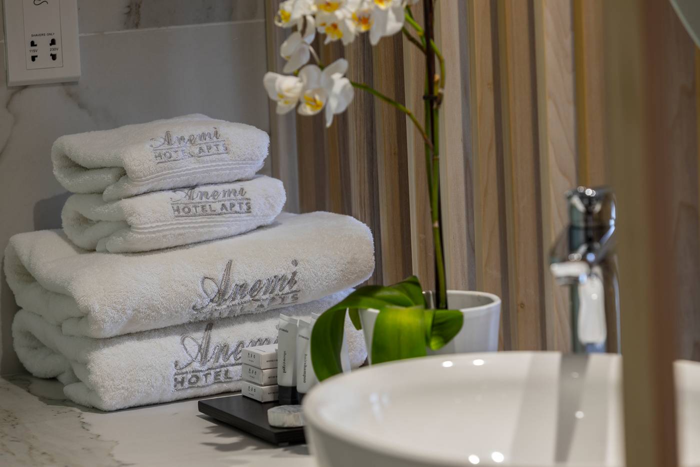 Anemi-Hotel-and-Suites-Room-64