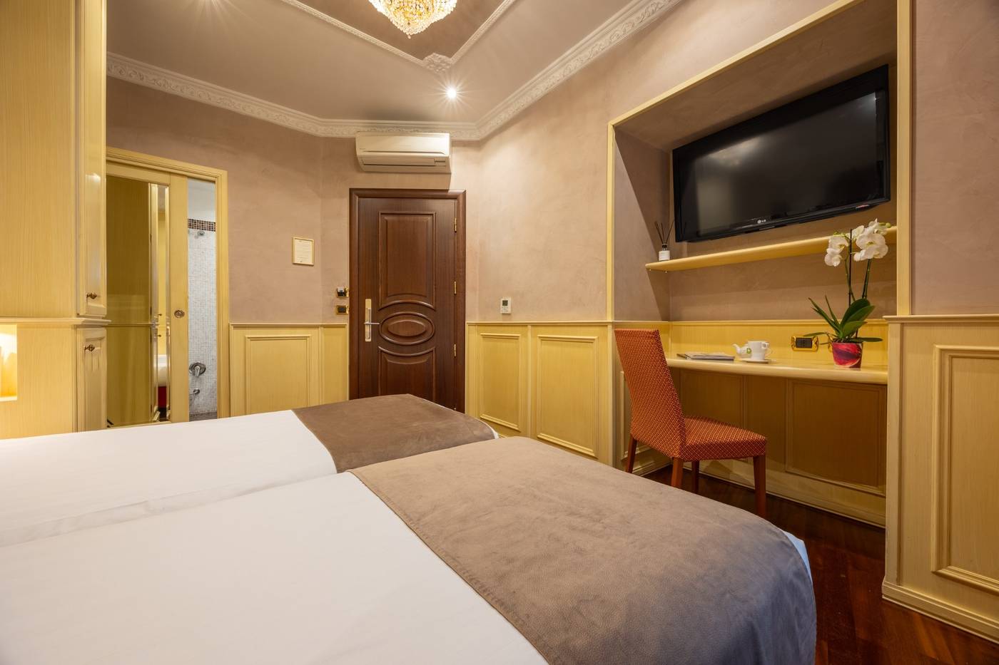 Al-Viminale-Hill-Inn---Hotel-Room-15