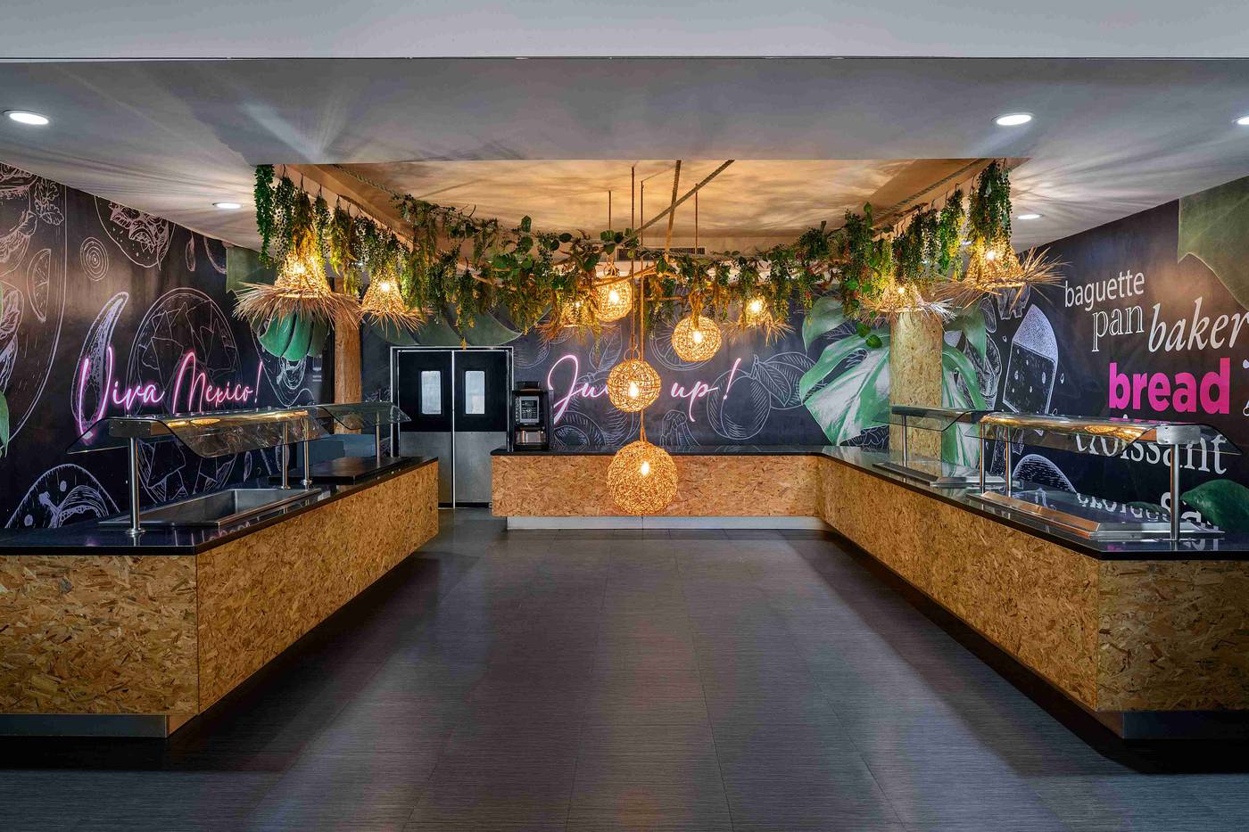 Aloft-Cancun-Restaurant-37