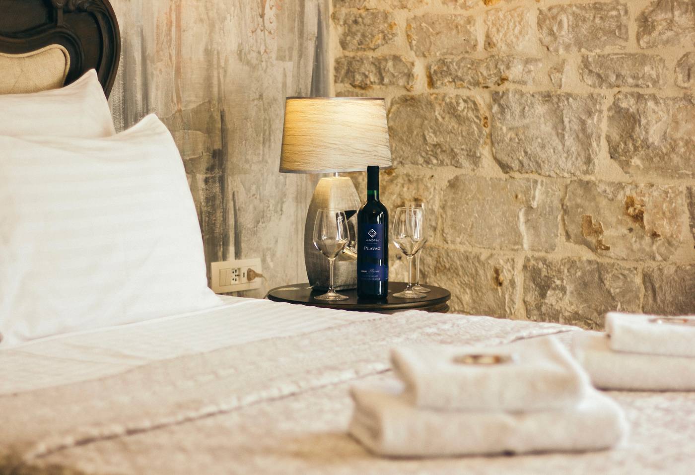 Plaza-Marchi-Old-Town---Quaint---Elegant-Hotels-Room-64