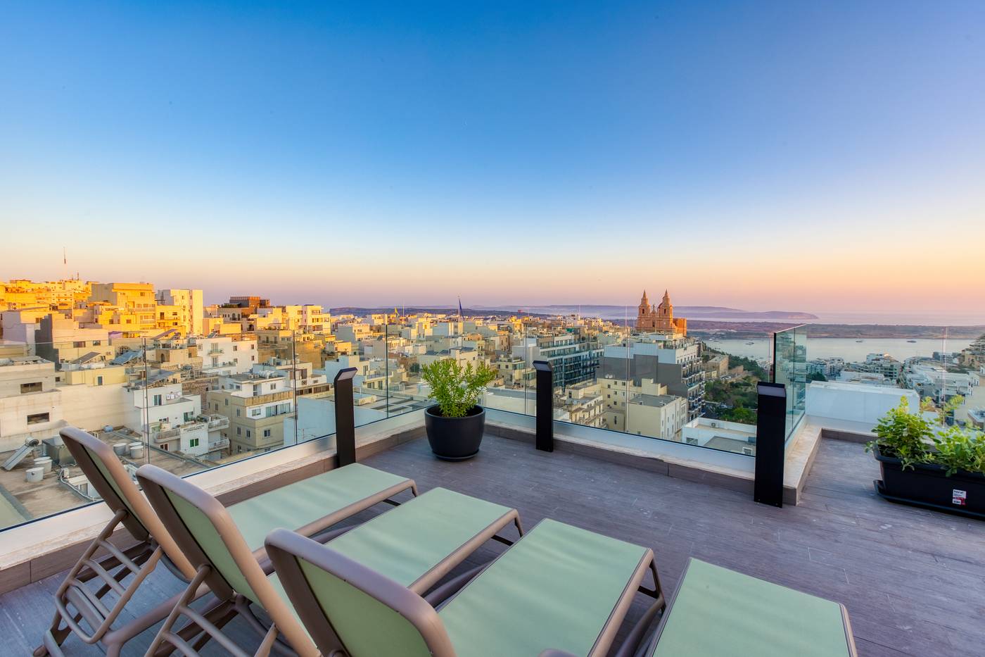 Solana-Hotel---Spa-Pool-86