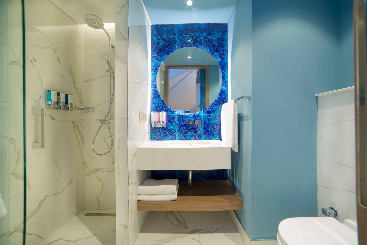 Hampton-by-Hilton-Istanbul-Old-City-Room-45