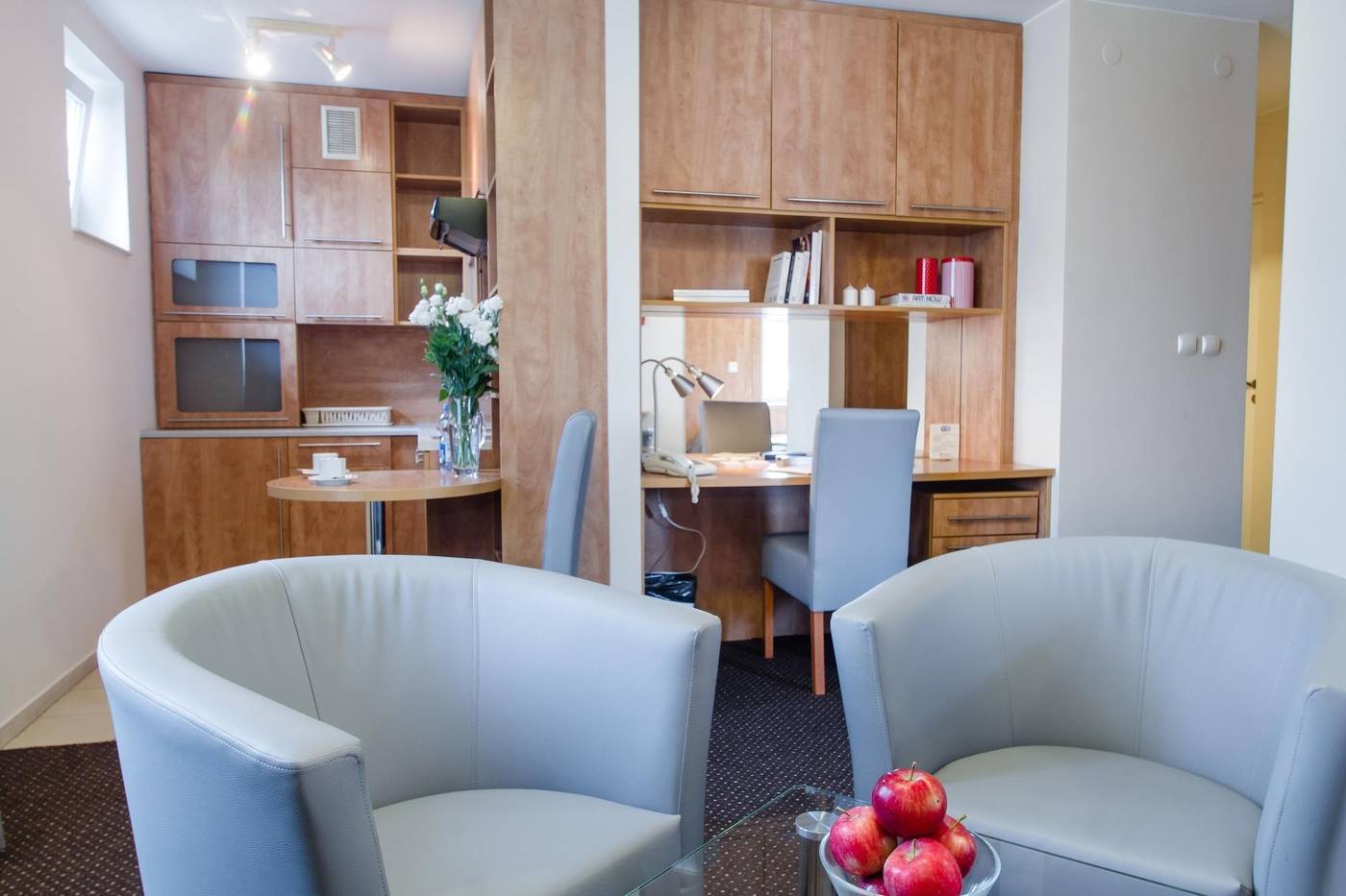 Warsaw---Apartments-Apartamenty-Sadyba-Room-13