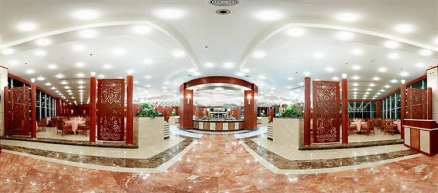 Maritim-Jolie-Ville-Royal-Peninsula-Restaurant-40