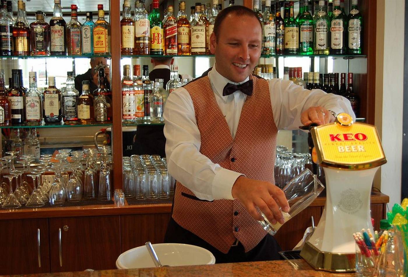 Panareti-Coral-Bay-Resort-Bar-24