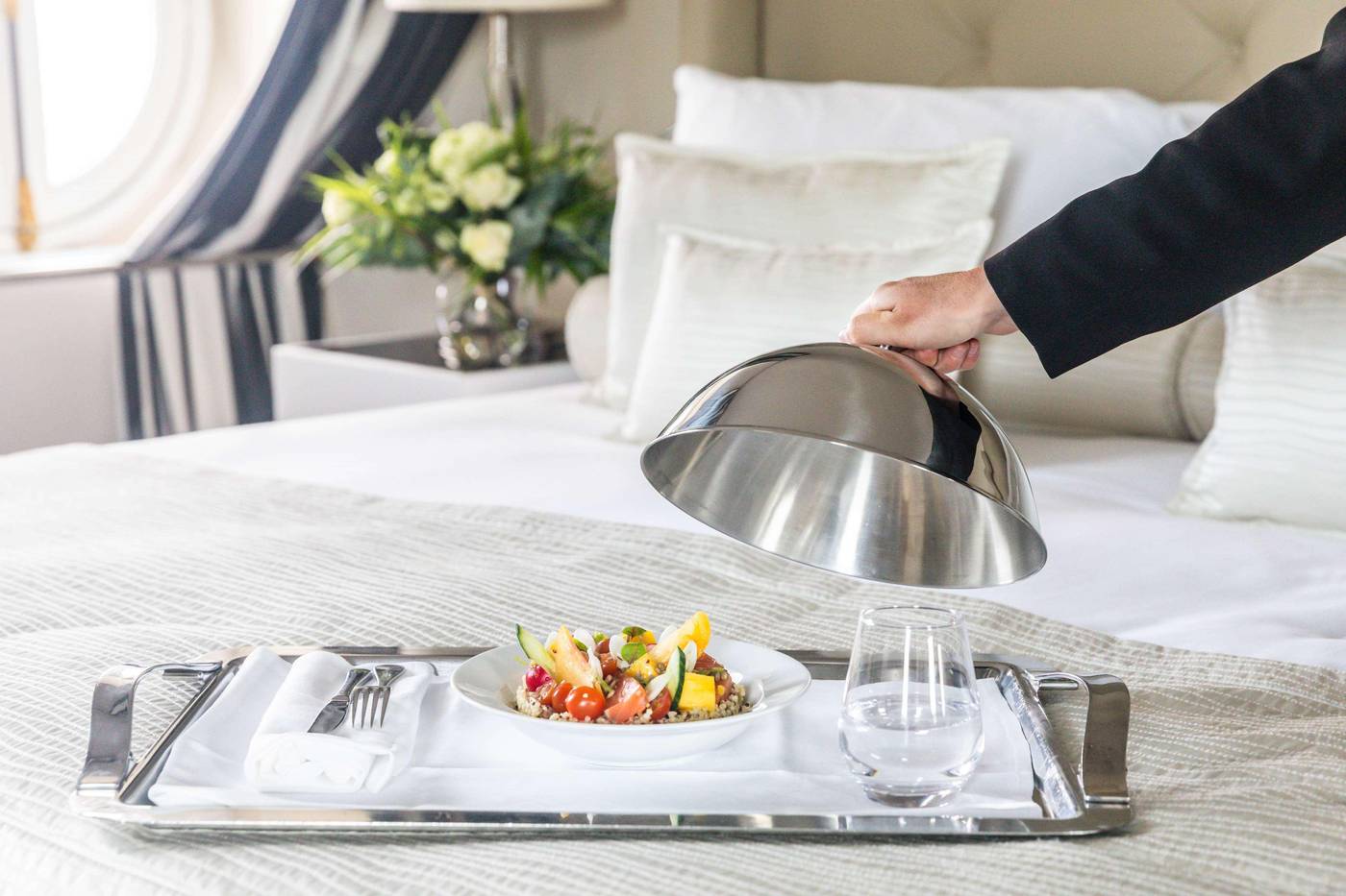 Waldorf-Astoria-Versailles---Trianon-Palace-Room-48