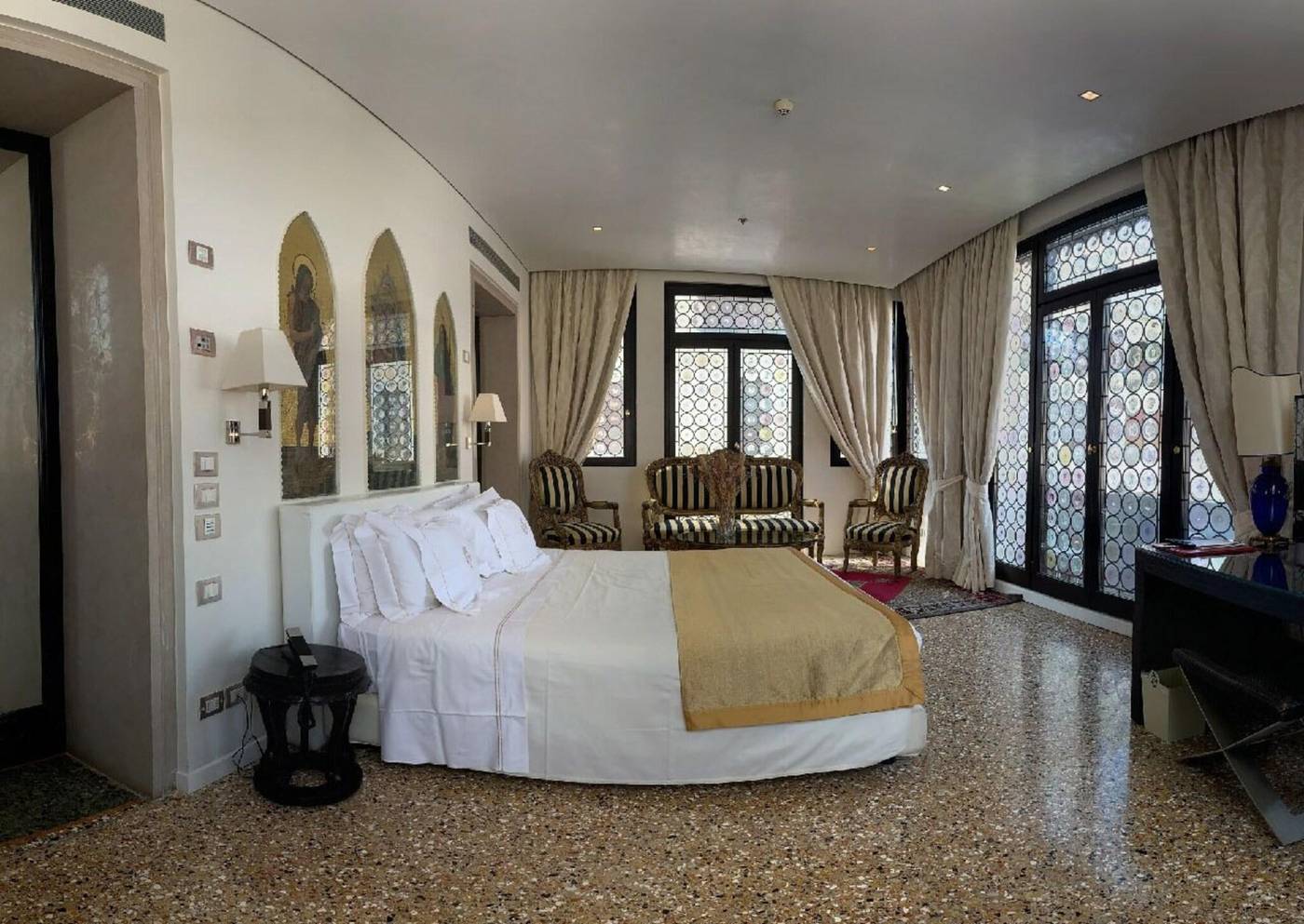 Ca--Nigra-Lagoon-Resort-Room-21