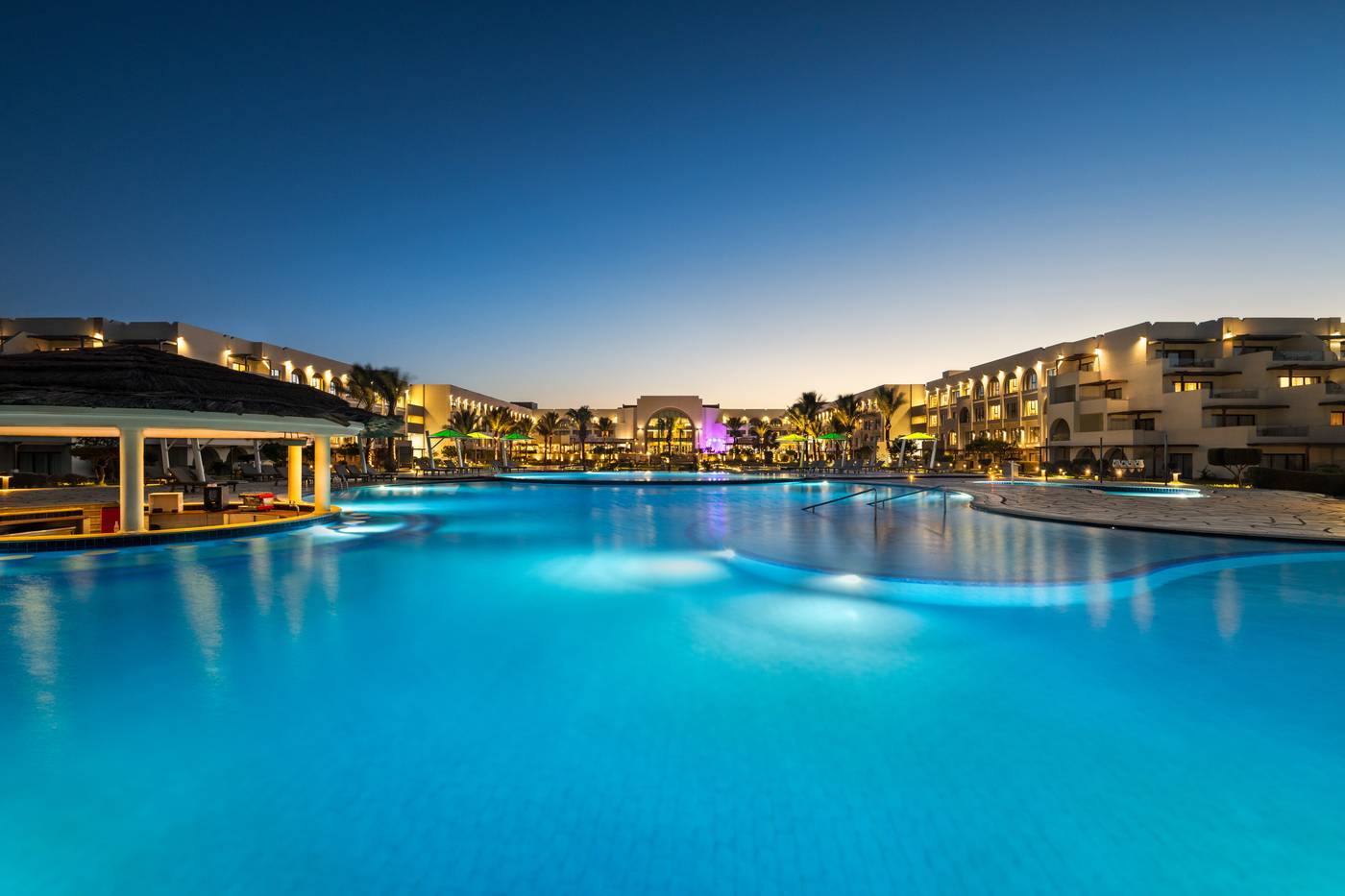 M-venpick-Resort---Spa-Soma-Bay-Pool-5