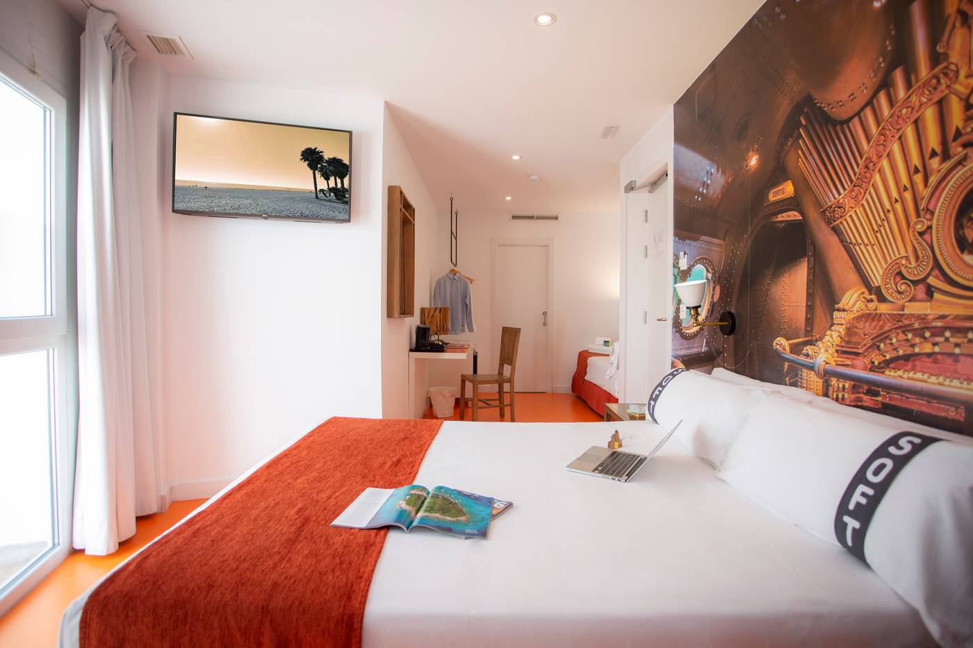 Casual-del-Mar-Malaga-Room-26