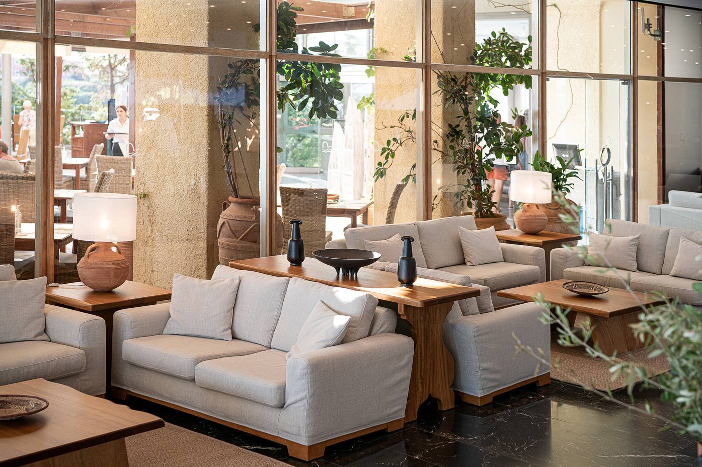 Panorama-Lobby-48