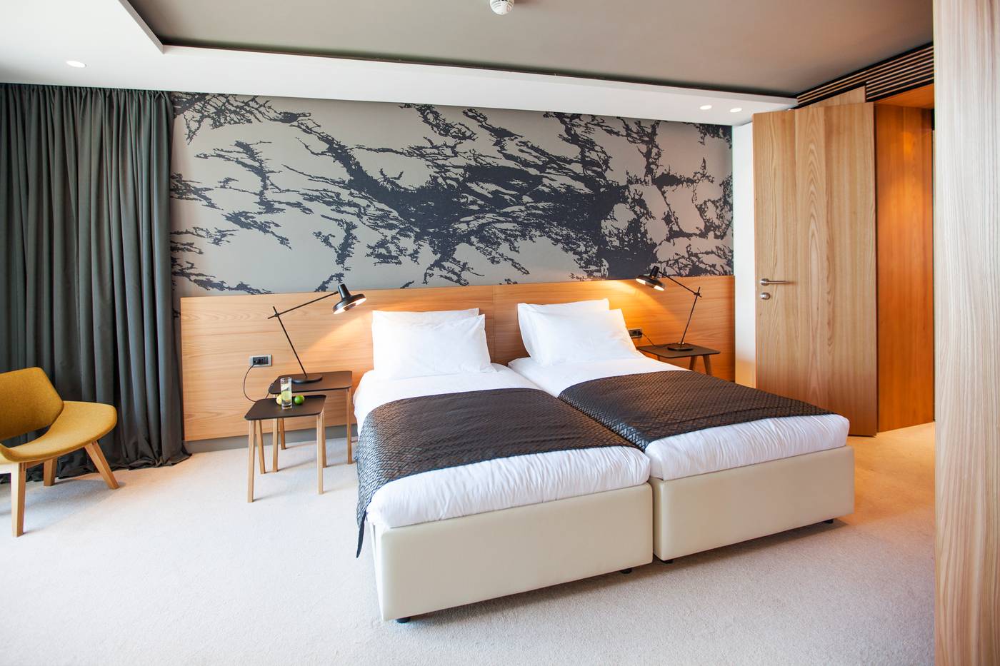 Dubrovnik-Palace-Room-22