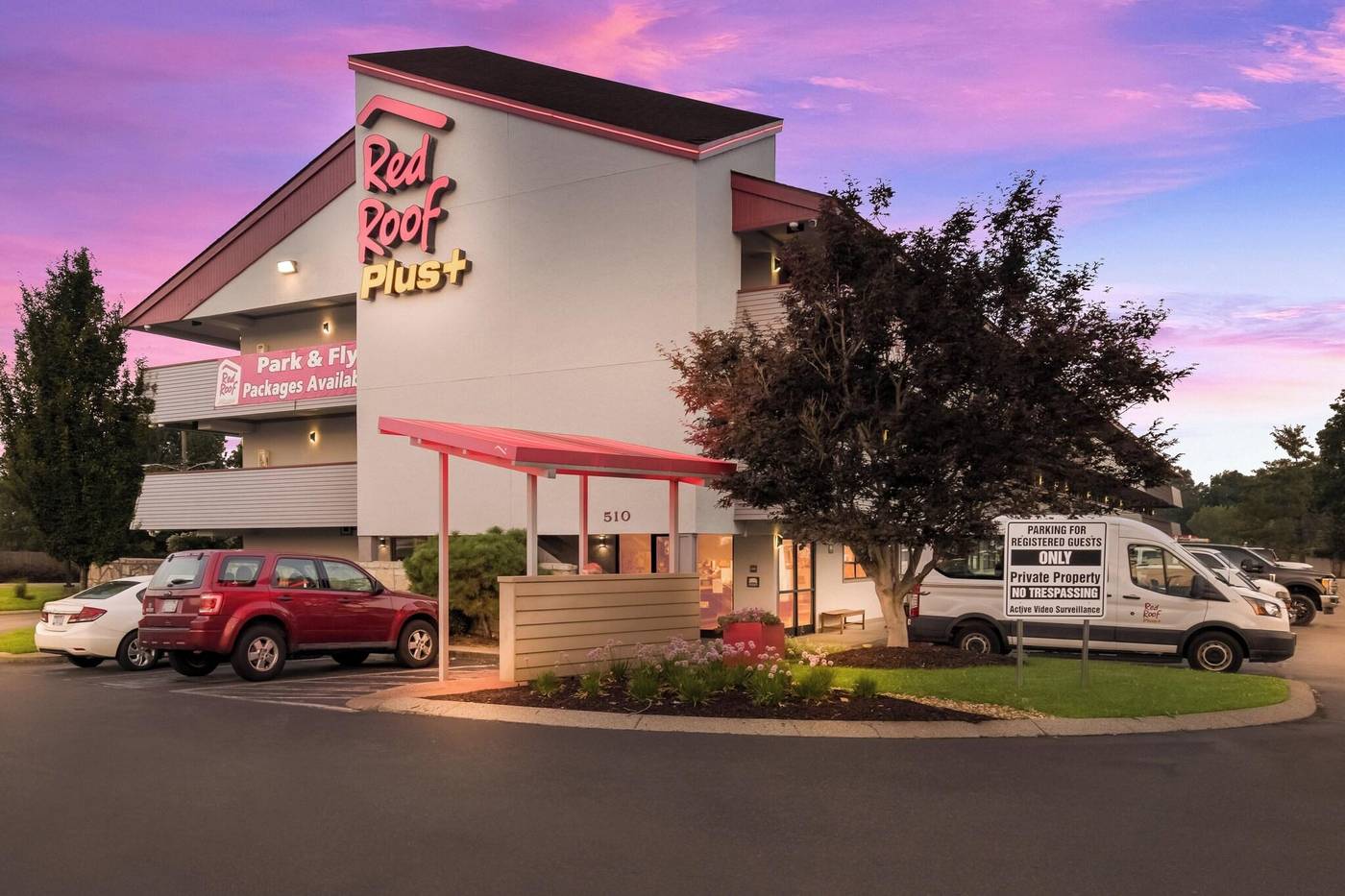 Red Roof Plus+ Nashville Airport-United States-Nashville-General view-9
