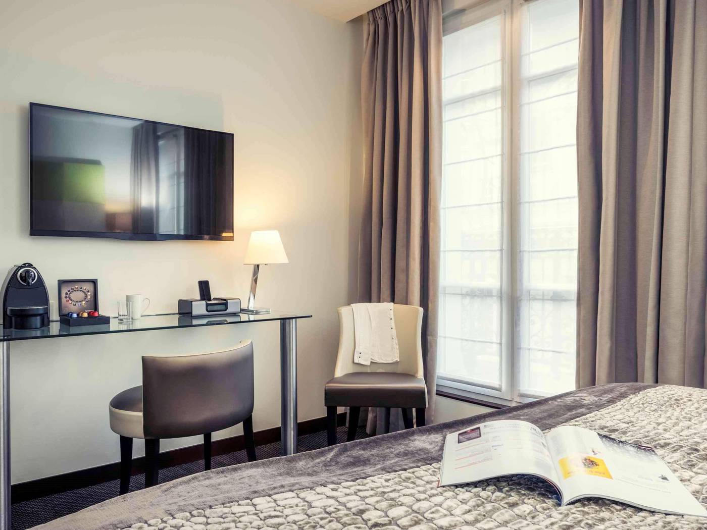 Mercure-Paris-La-Sorbonne-Saint-Germain-des-Pres-Room-49